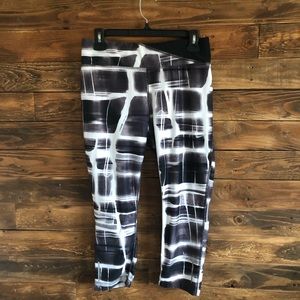 💥3 for $20! Nike Crop Leggings